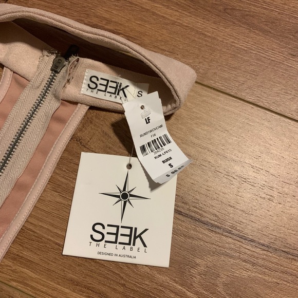 Baby Pink Off the Shoulder Choker Top - Picture 2 of 4